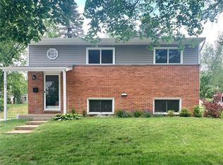741 Panorama Dr, Milford, MI 48381