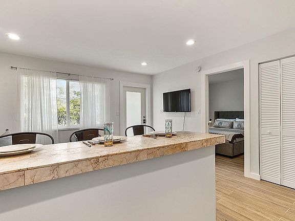 3rd image of 1215 NE 17th Ave #9