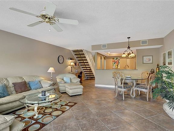 3rd image of 823 Meadowland Dr #42-3