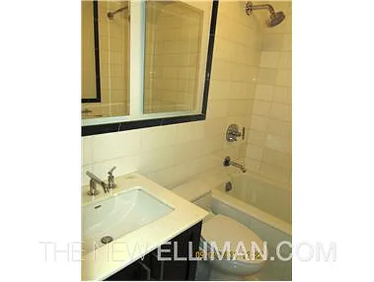 Rented by Douglas Elliman | media 22