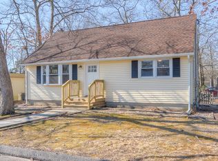 539 Windsor St, Forked River, NJ 08731
