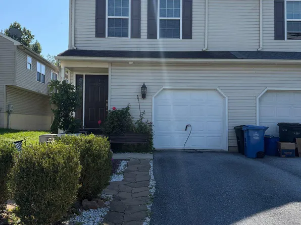 403 Edgewood Ave, Temple, PA 19560