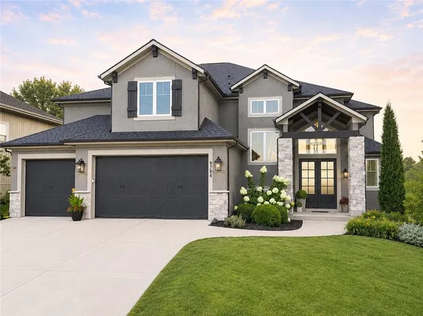 9784 Houston St, Lenexa, KS 66227