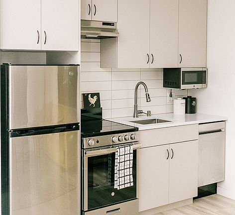 3rd image of 304 10th Ave E #102