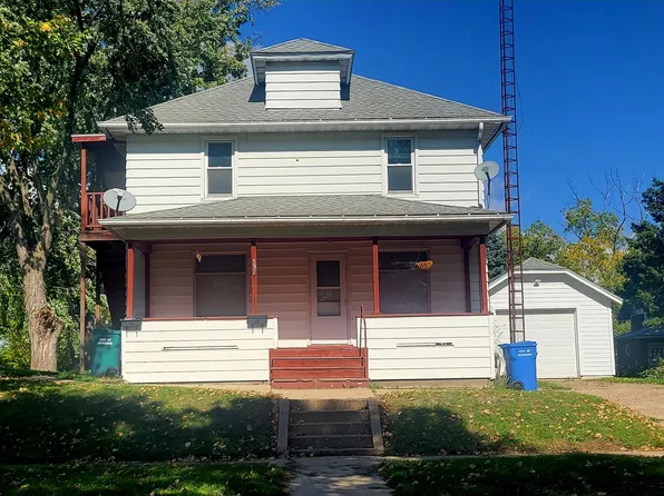 531 Clark St, Baraboo, WI 53913