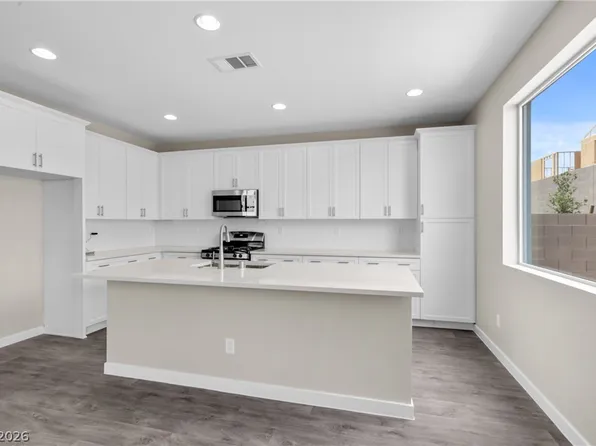 10507 S Lisa Ln, Las Vegas, NV 89178