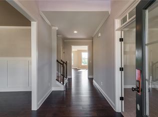 318 Peninsula Pointe, Holly Springs, GA 30115