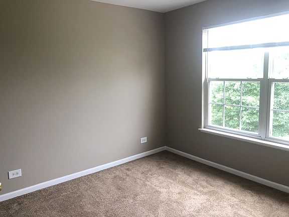 4th image of 754 Thornbury Ct #1