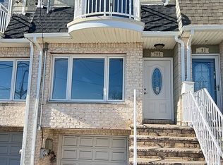 797 Father Capodanno Blvd, Staten Island, NY 10306