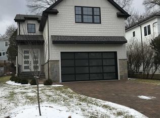 13 Wight Pl, Tenafly, NJ 07670
