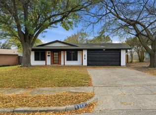 4518 Larue St, Dallas, TX 75211