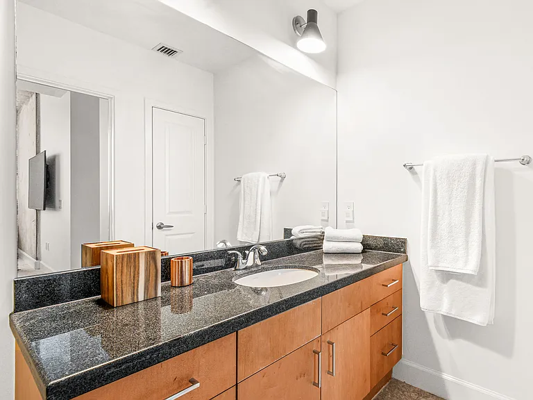 300 S Australian Ave #1512 — Photo 18