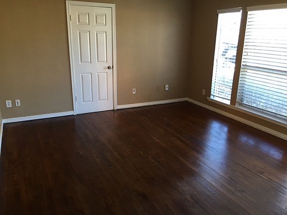 5th image of 2108 Hasley Dr #House