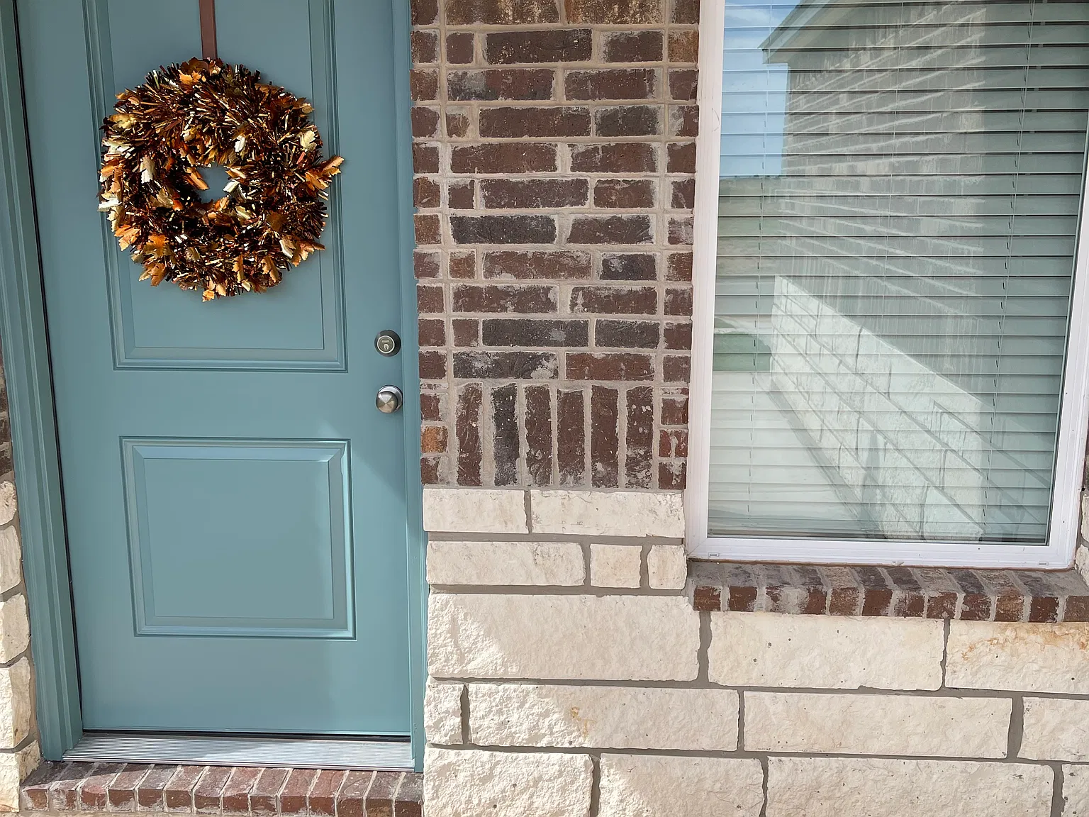 3 bed, 1411 sqft, $1,795 — Photo 3