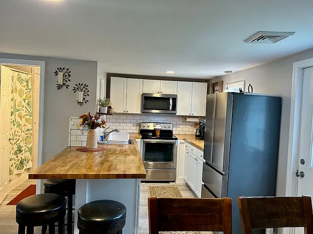 105 Priddle Point Rd — Photo 3