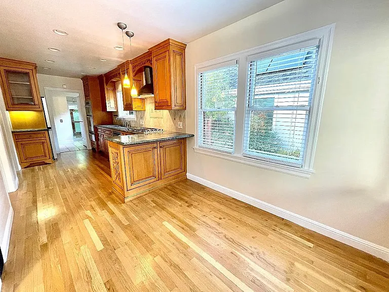 1127 Clark Way — Photo 17