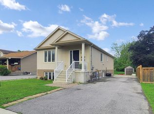 89 Louth St, Saint Catharines, ON L2S 2T7