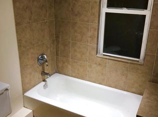 152 Oak St APT 2N, New Britain, CT 06051