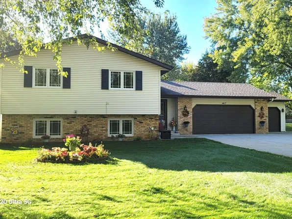 1417 Westwind Rd, Saint Cloud, MN 56303