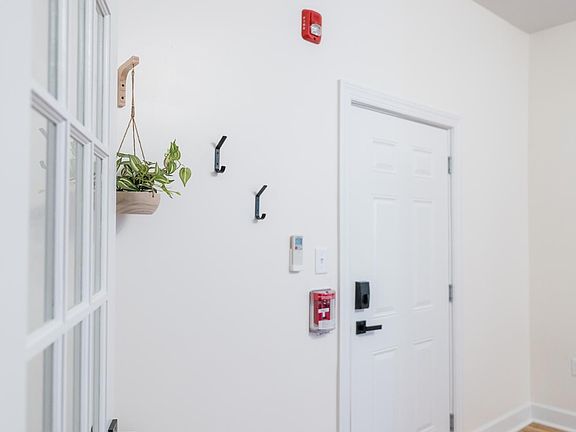 3rd image of 129 S Main St #2B
