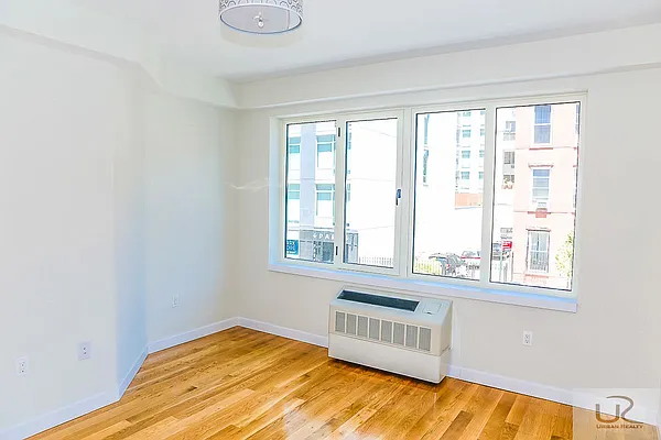 Rented by Urban Realty NYC | media 14