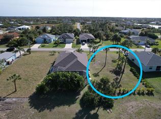 422 Albatross Rd, Rotonda West, FL 33947