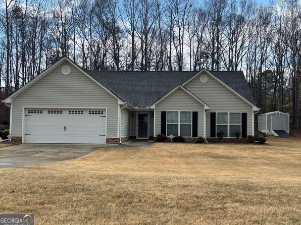 105 Watson Dr, Hull, GA 30646