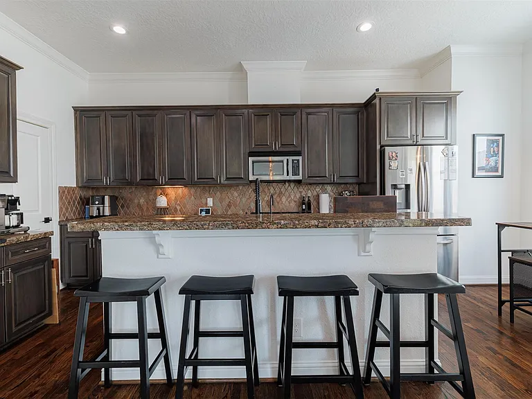 1320 W 25th St #A — Photo 11