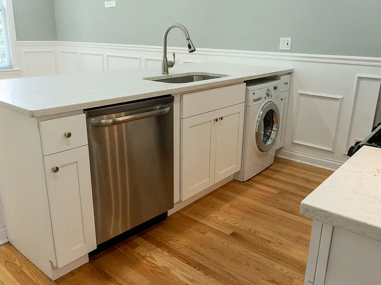 Arg Llc, 2908 N. Dawson Series — Photo 3