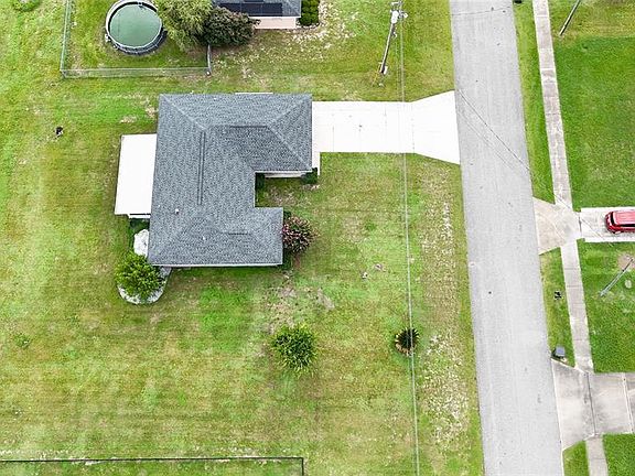 5th image of 604 BOITNOTT LANE