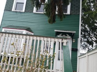 212 Division St, Hanover Township, PA 18706
