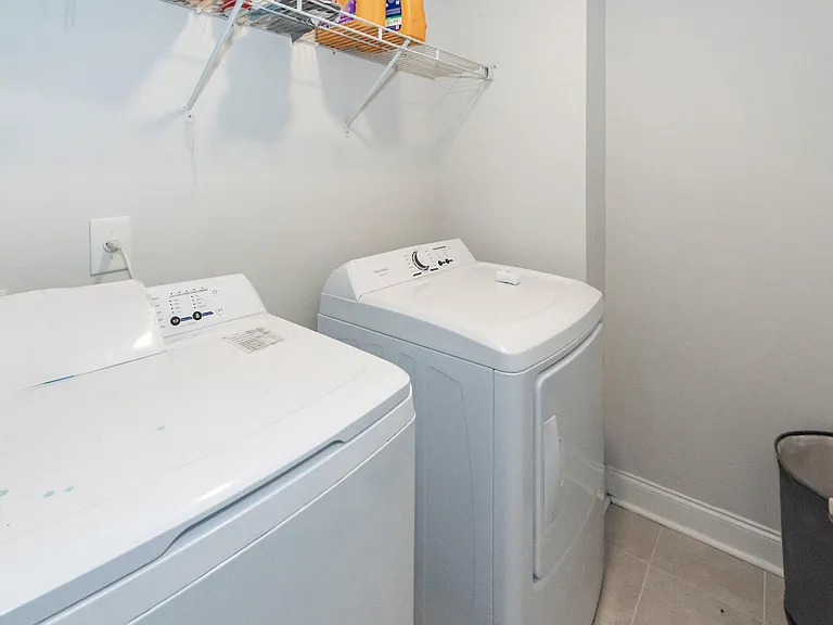 513 Green Fern Dr — Photo 23