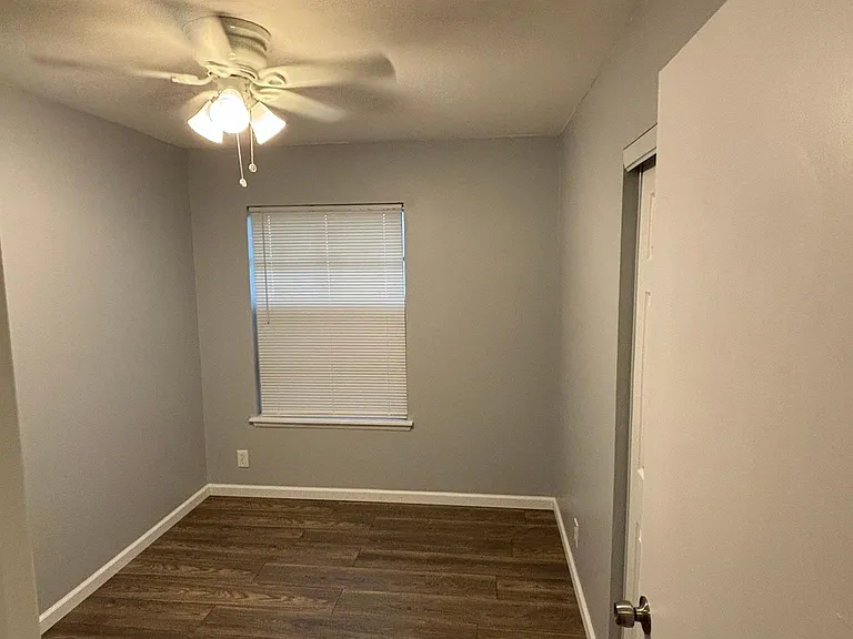 4807 Castle Pnes — Photo 9