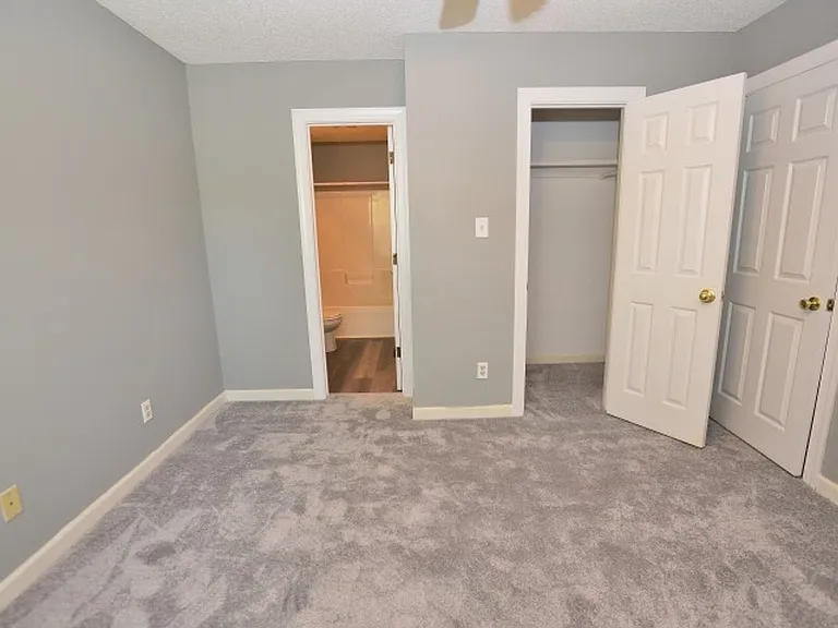 122 Tonya Ct — Photo 11