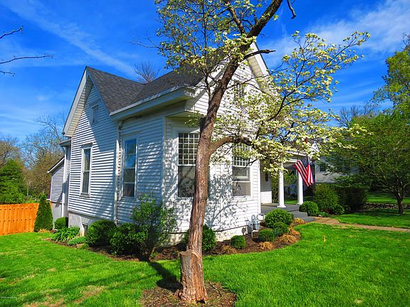 3rd image of 514 Brown Ave