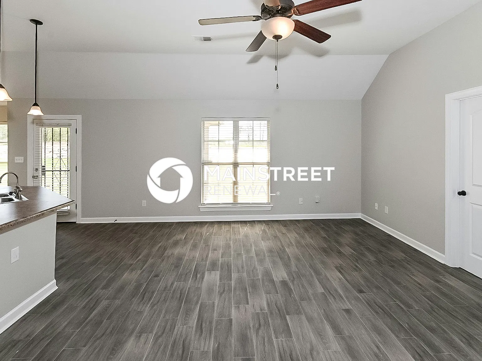 8770 Smith Ranch Dr — Photo 2