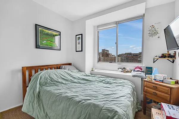 Rented by Compass | media 23