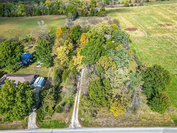 17880 Tonganoxie Dr, Leavenworth, KS 66048