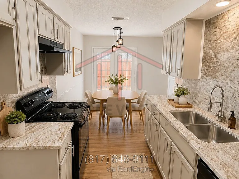 5912 Holiday Ln #B — Photo 11