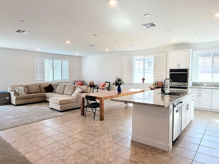 30564 Oak Summit Dr — Photo 2