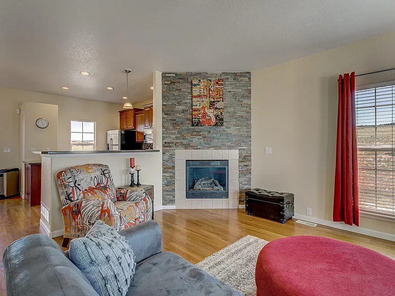 1033 Burning Bush Point — Photo 9
