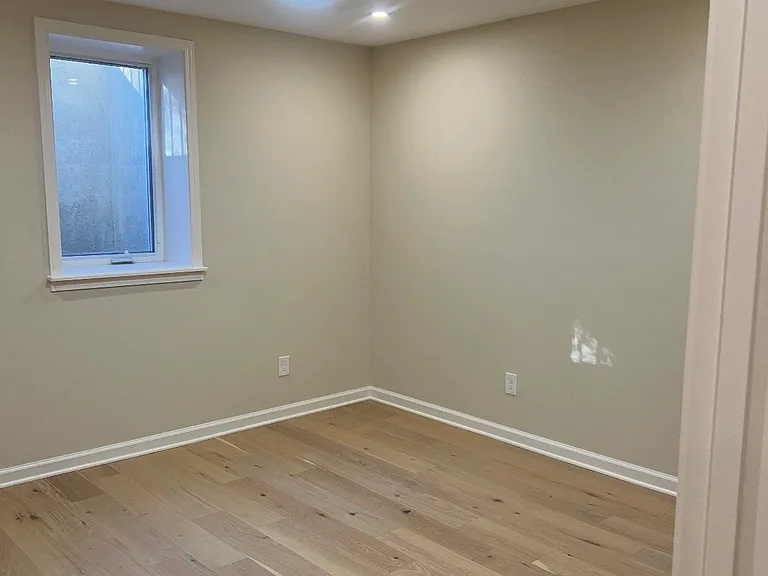 4996 N Peachtree Rd #1 — Photo 6