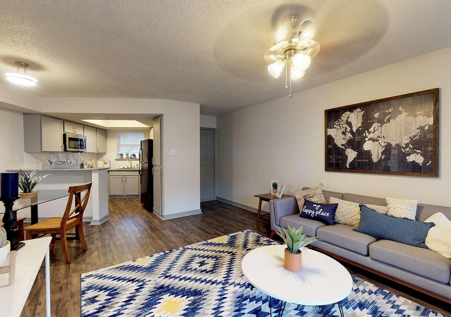 The Elise Apartments — Photo 1