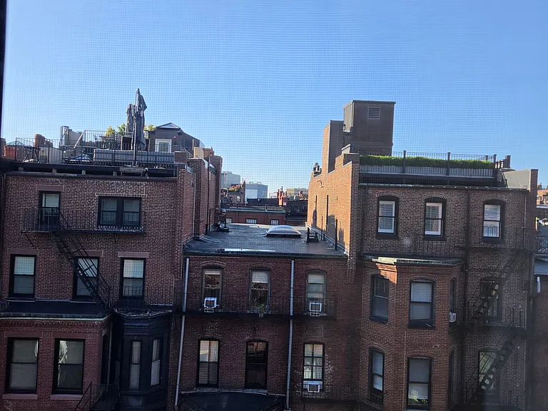 177 Commonwealth Ave #10 — Photo 31