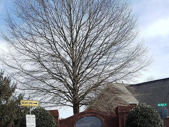 2nd image of 3514 Oak Villa Way