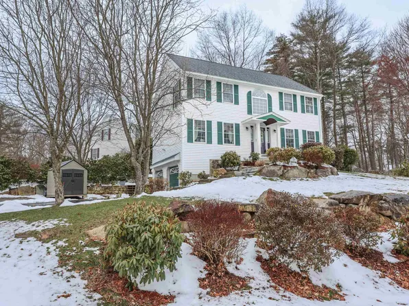 19 Trent Road, Hooksett, NH 03106