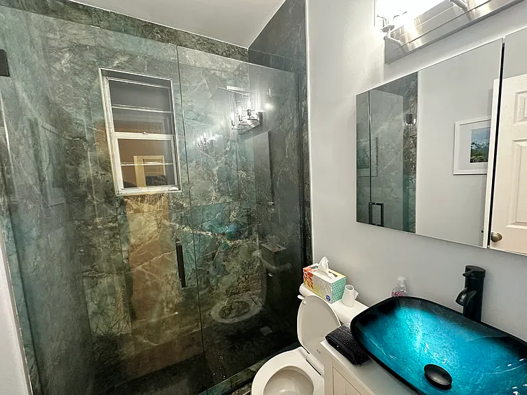 822 Lenox Ave #3 — Photo 5