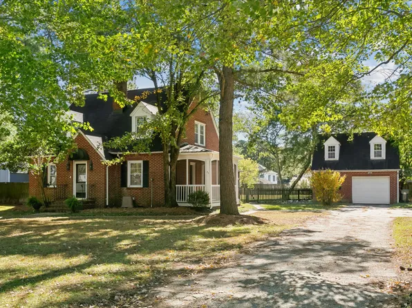 75 Lodge Rd, Poquoson, VA 23662