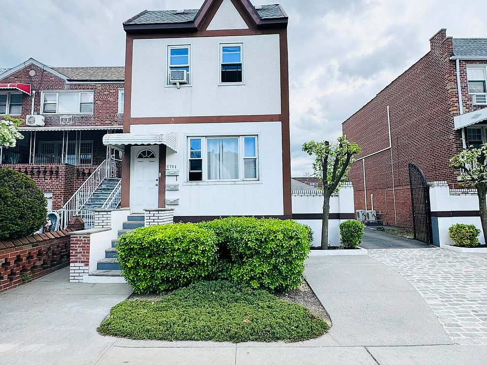 1st image of 8704 26th Ave #2