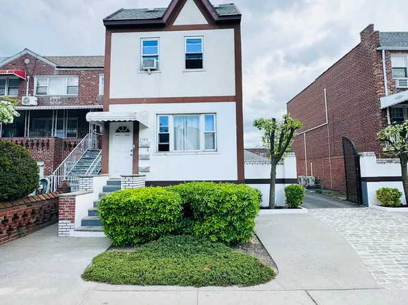 8704 26th Ave #2, Brooklyn, NY 11214